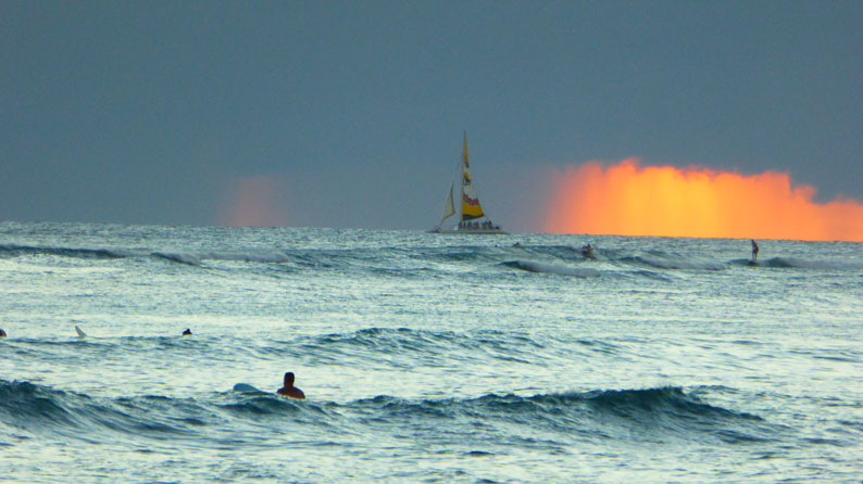 sunset-waikiki-beach-honolulu.jpg